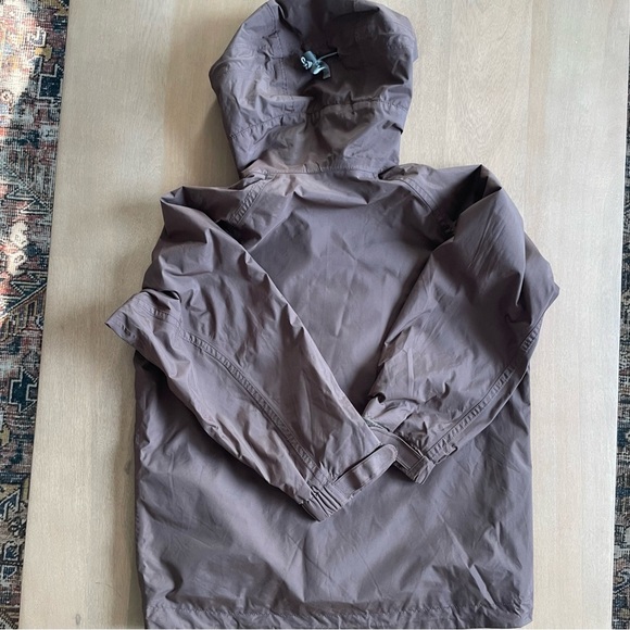 Mountain Equipment Co-op Hooded Rain Jacket - Picture 4 of 7